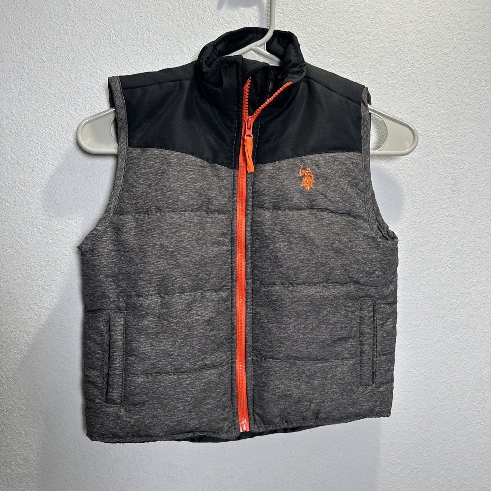 US Polo Assn. boys Size 7 Puffer Vest Full Zip black And Grey embroidered logo